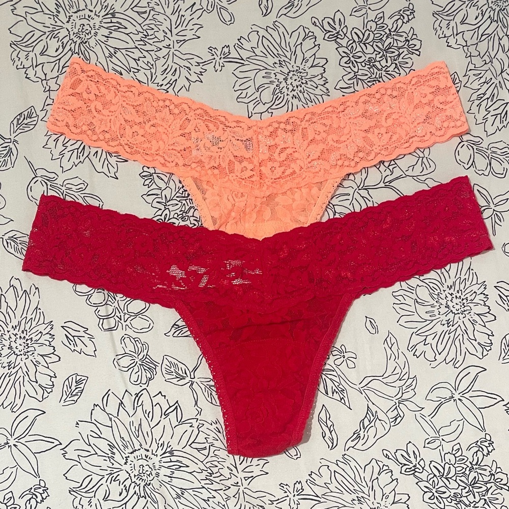 NWOT Hanky Panky Low Rise Signature Lace Underwear - Coral and Red Set of 2